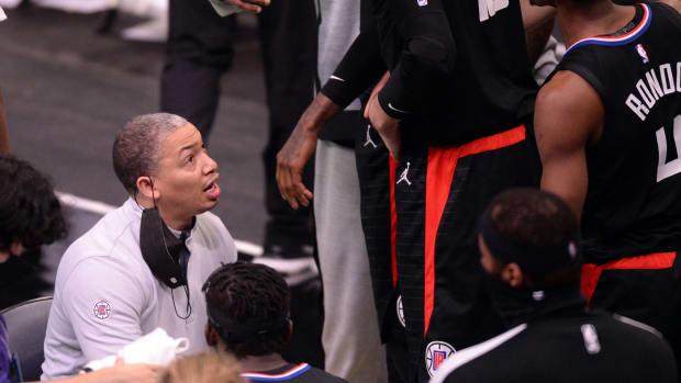 v体育官网-快艇已经来到悬崖边上 背水一战卢会如何调整?