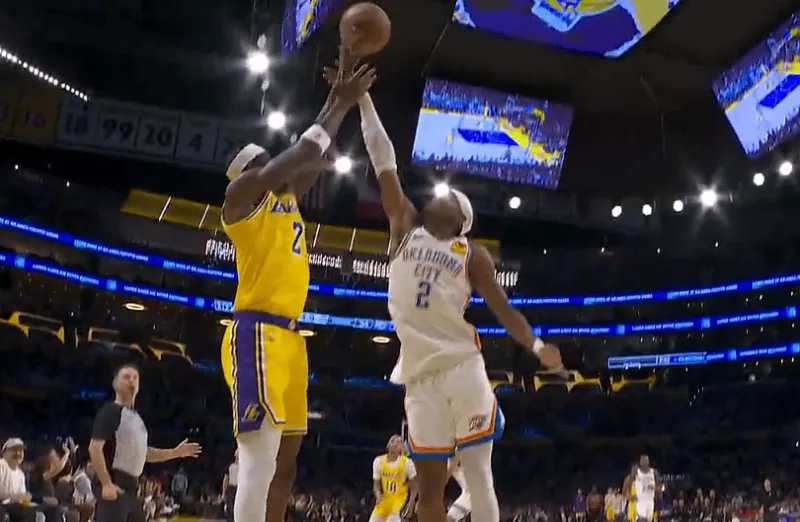 v体育官网-范德比尔特造亚历山大三分犯规，雷霆挑战失败&amp;amp;结果三罚不中